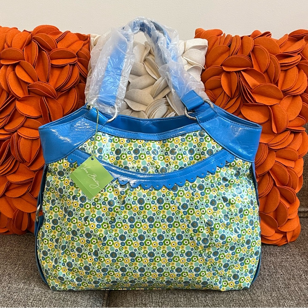 ❣️🆕Vera Bradley English Meadow Bridge Tote❣️ - Picture 5 of 12